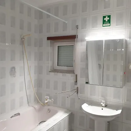 Cantinho Dos Montes Apartment *